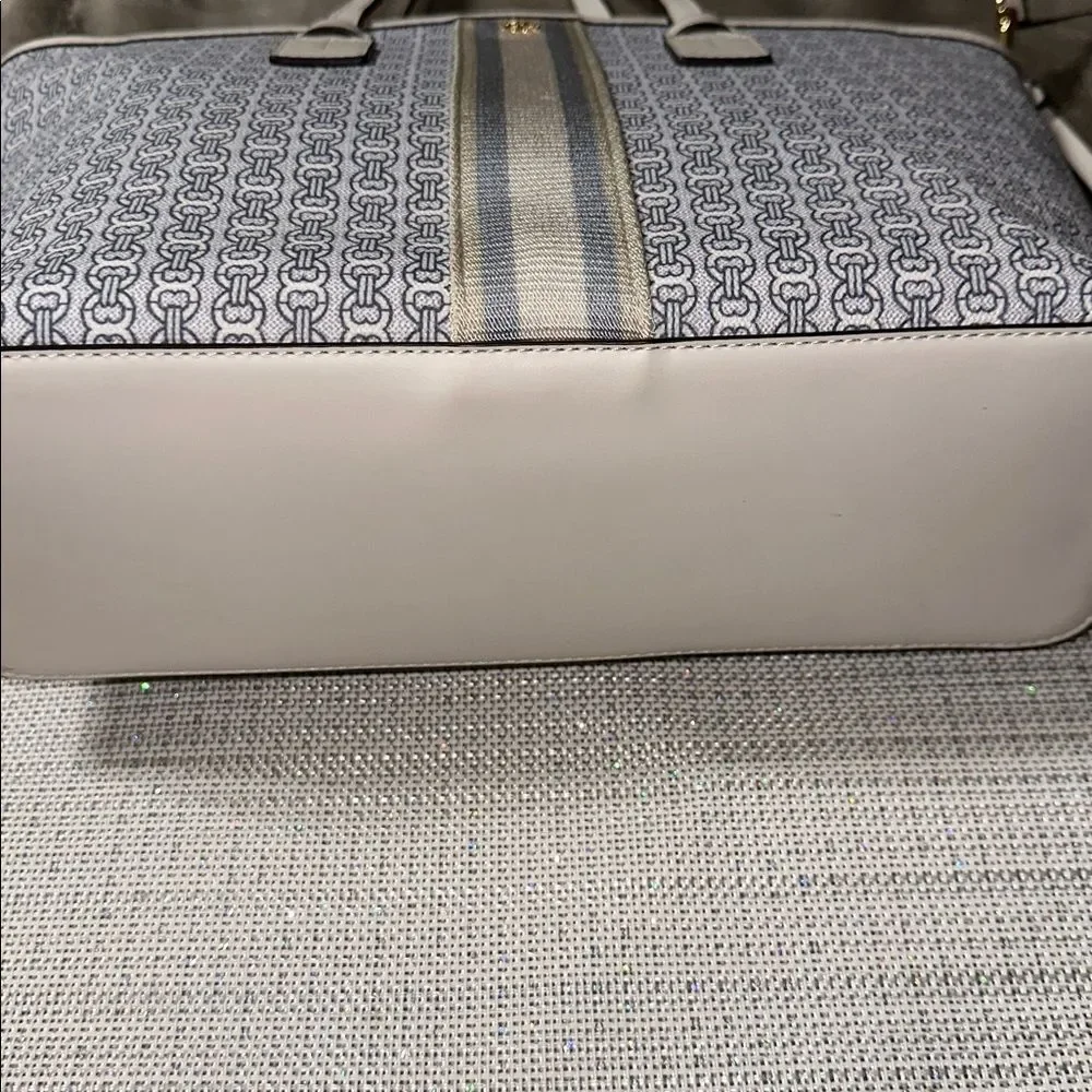 Tory Burch leather 25” width